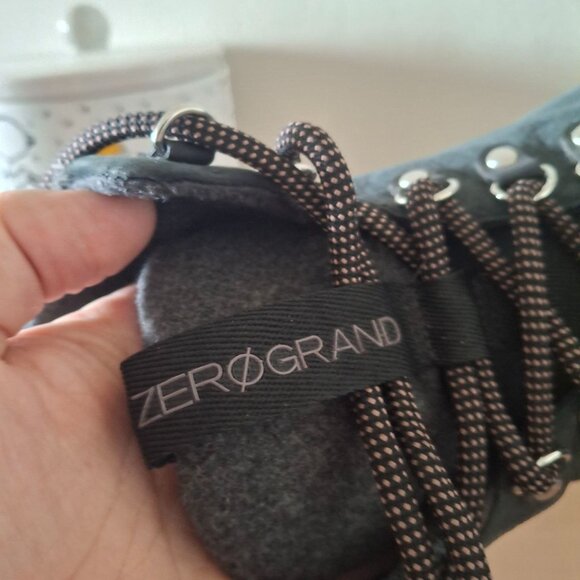 Cole Haan Zerogrand Waterproof Hiking Boots - Women's Size 9.5 - Picture 2 of 7